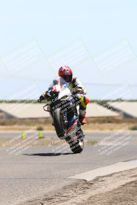 media/Aug-03-2025-TrackDaz (Sun) [[bf4a71acf9]]/B Group/1220pm (Wheelie Bump)/